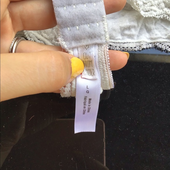 UO Out From Under Lace Halter Bralette Size L - Picture 4 of 7